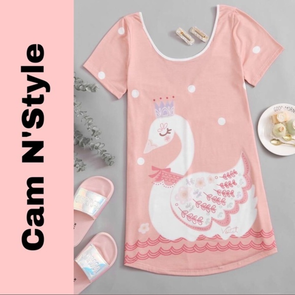 New Pink Swan T-shirt Nightgown​